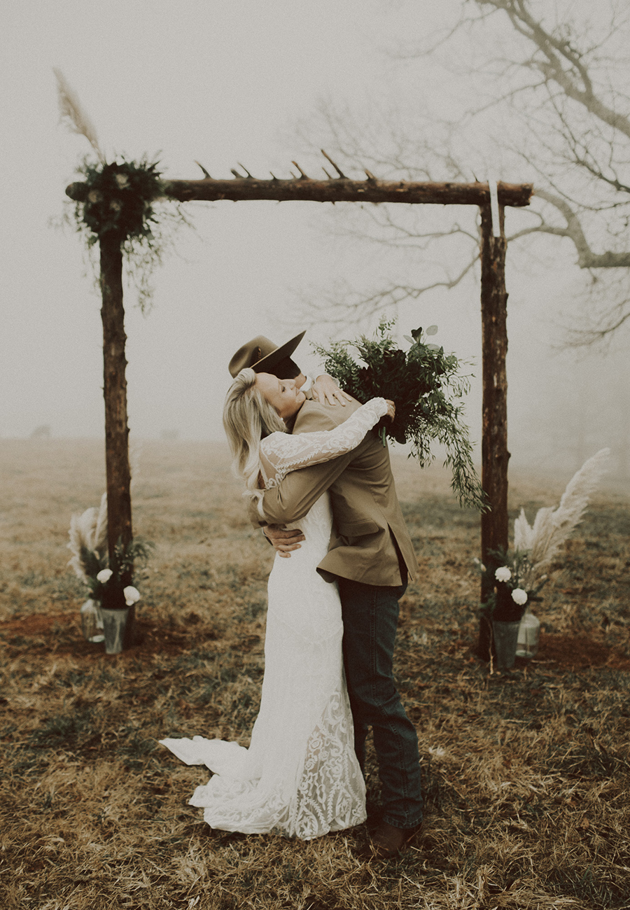 Klamath Falls, Oregon Wedding Photography + Elopement Photography