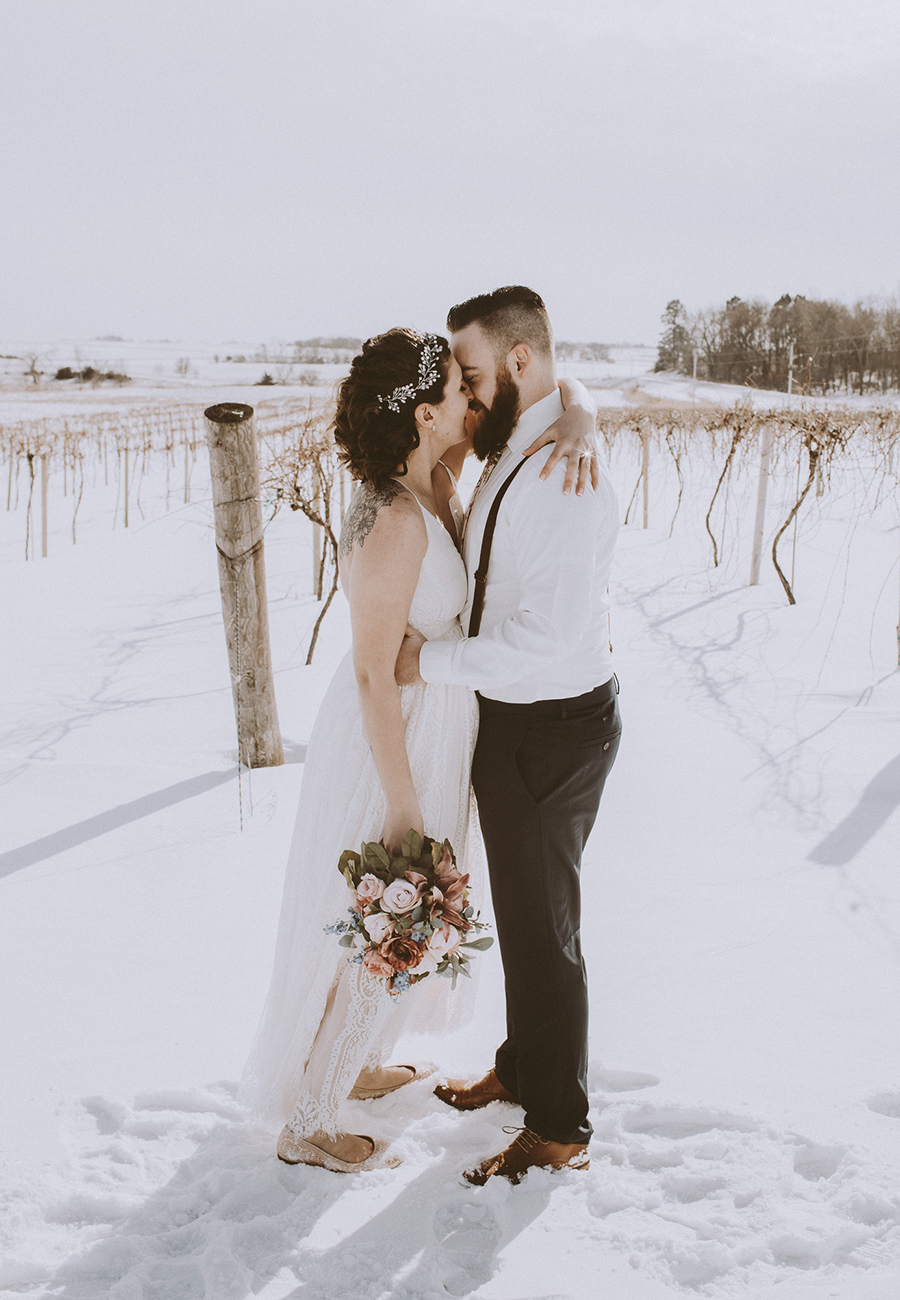 St Cloud, Minnesota Wedding Photography + Elopement Photography