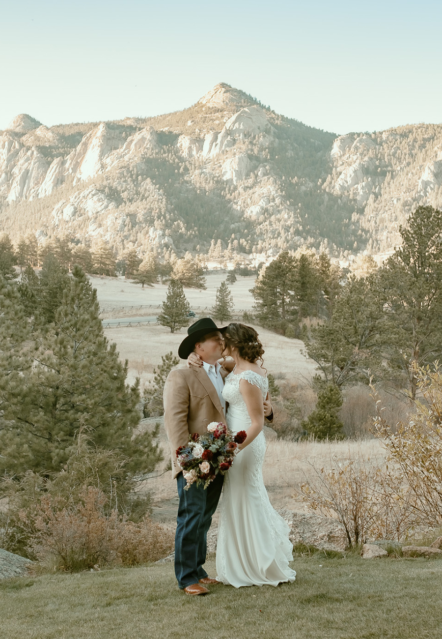 Kalispell Montana Wedding Photography + Elopement Photography