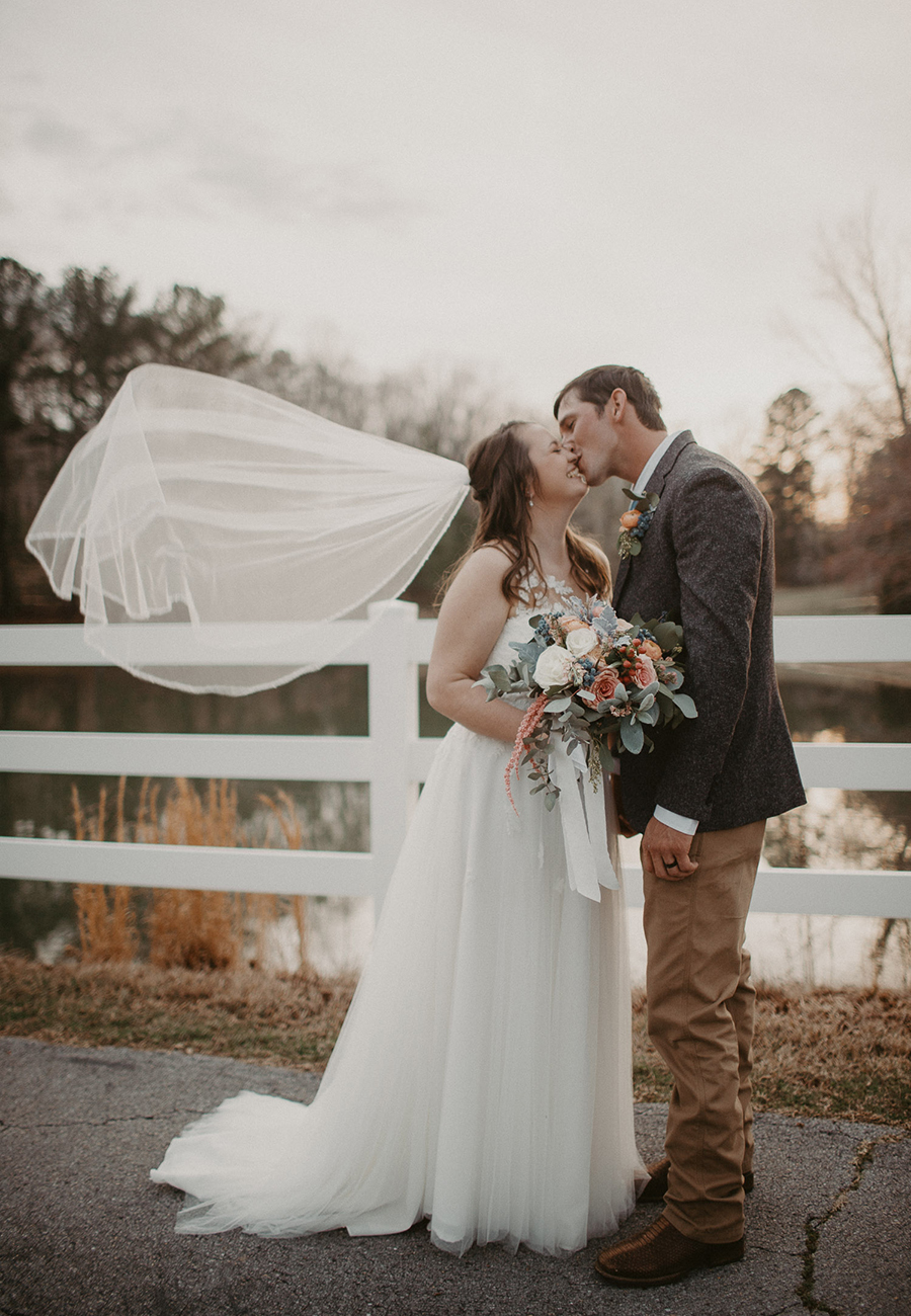 Helen Georgia Micro-Wedding Elopement Photography
