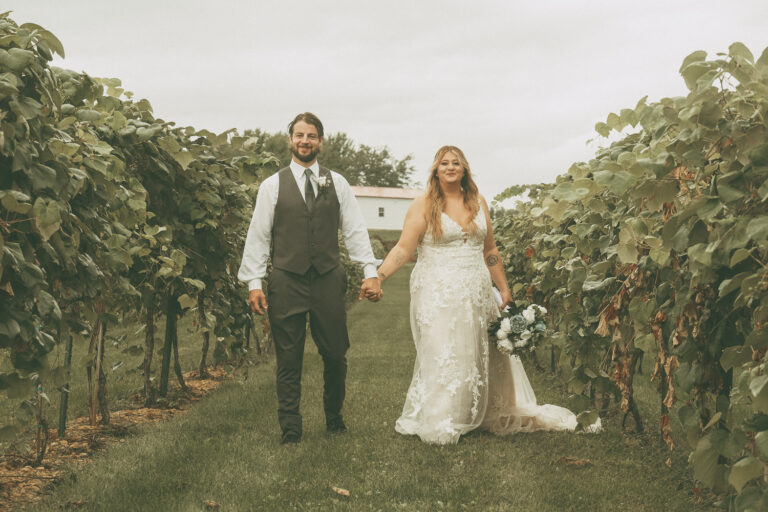 Tycoga Winery and Distillery Wedding Photography in DeWitt, Iowa