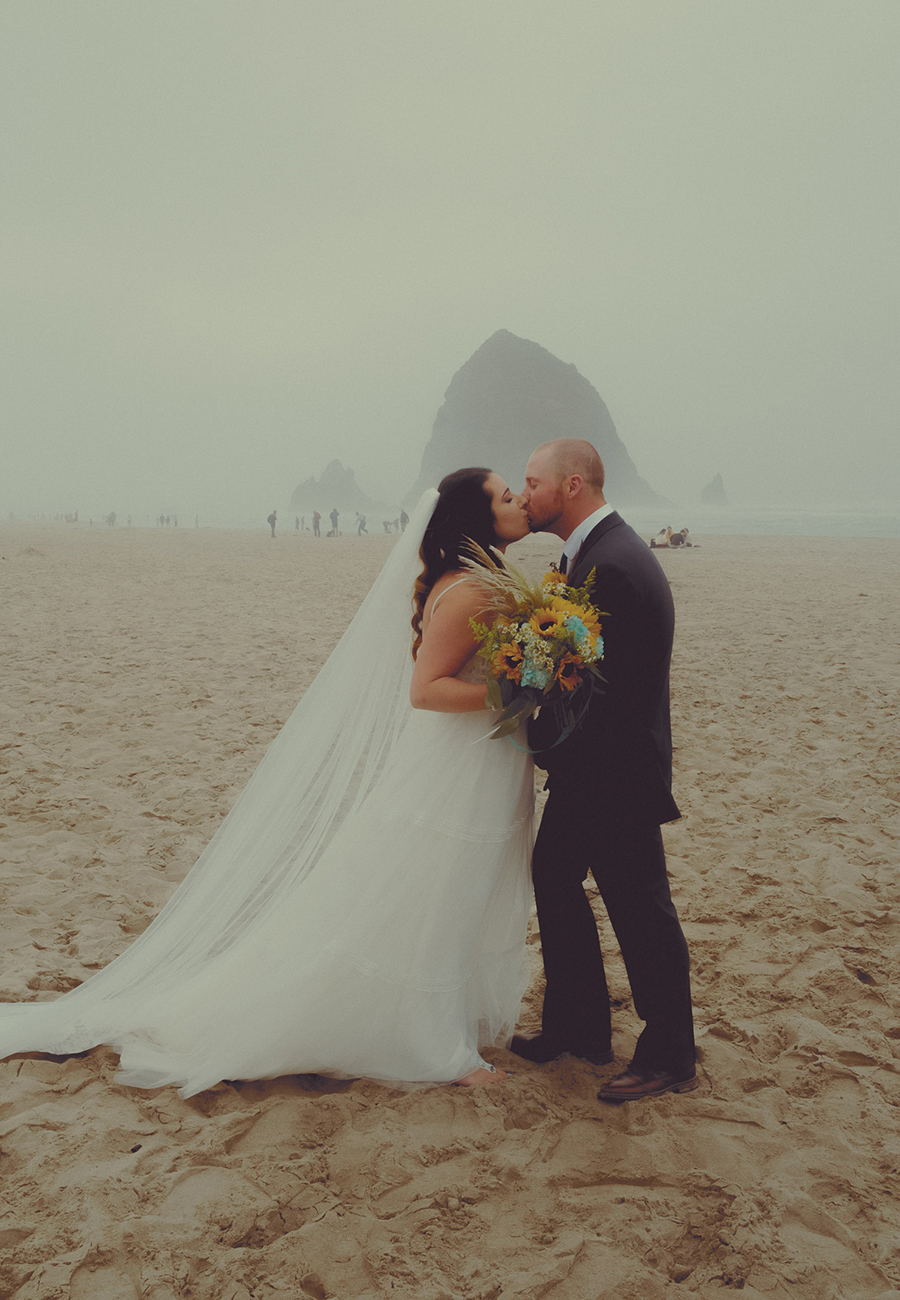 Cannon Beach Oregon Pacific Northwest Micro-Wedding Elopement Photography 1
