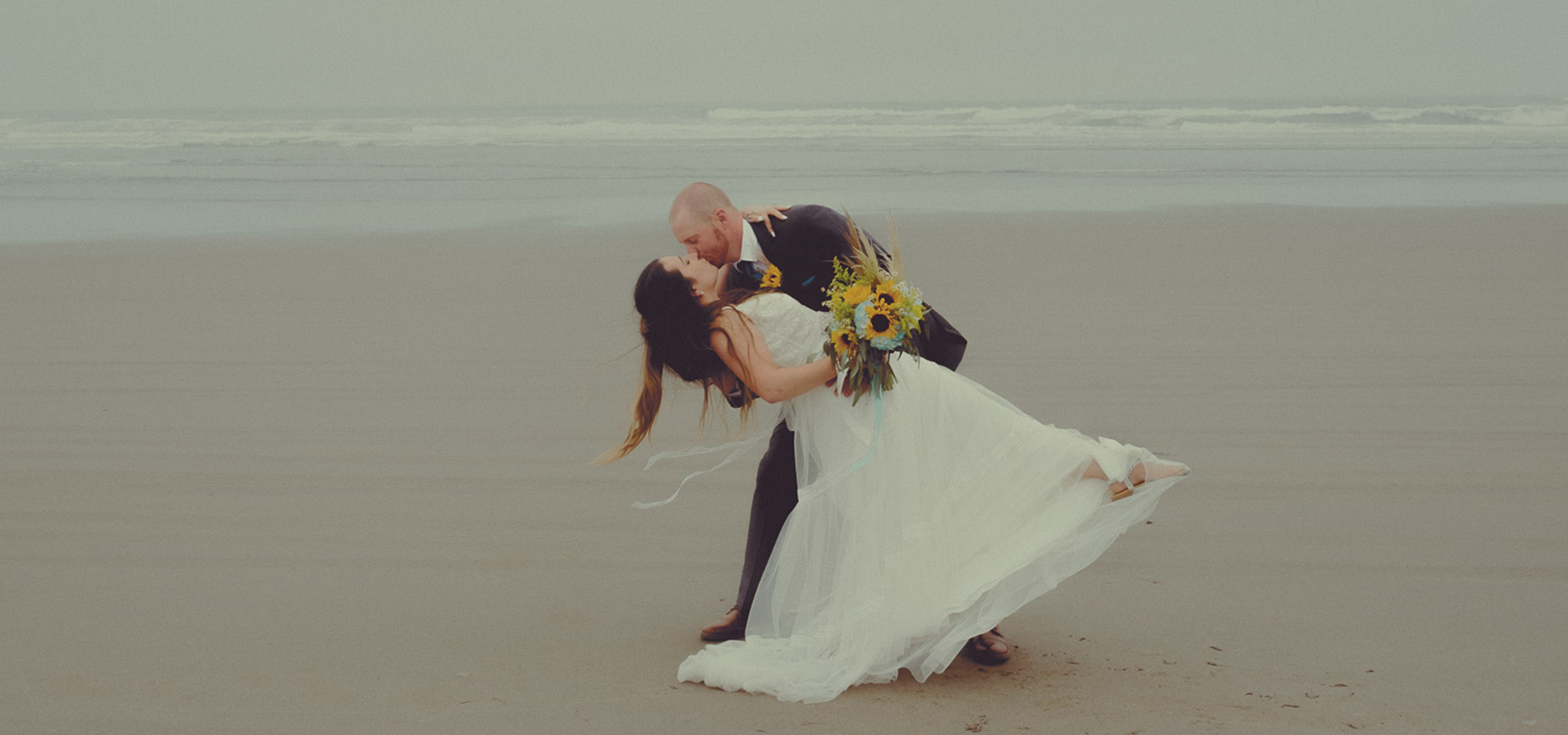 Oregon Coast Pacific Northwest Micro-Wedding Elopement Photography