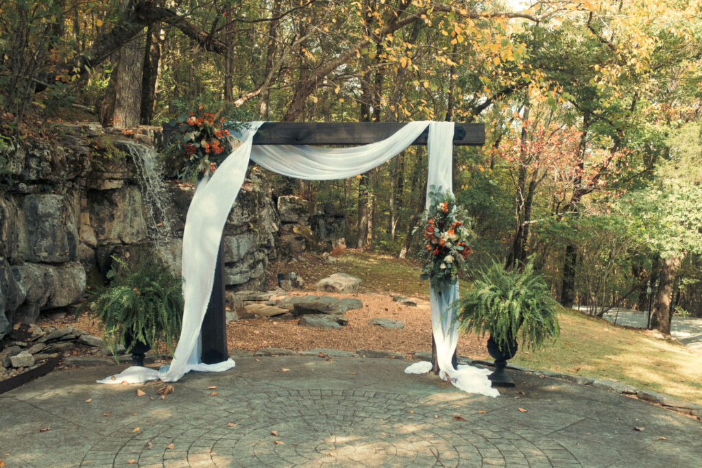 Wedding Chapel on the Mountain Huntsville Alabama Wedding  Photography