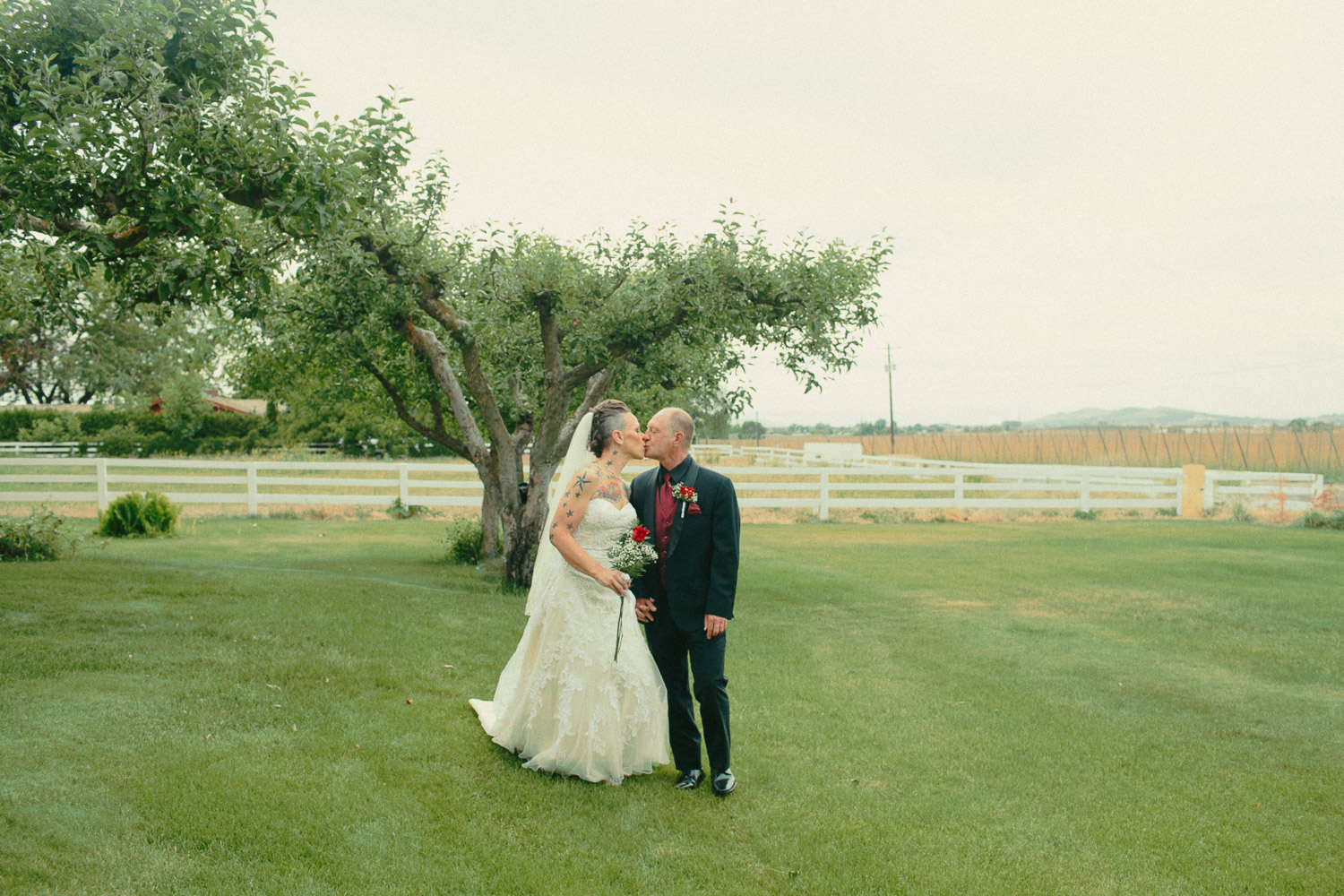 Puyallup Washington Pacific Northwest Wedding Elopement Photography