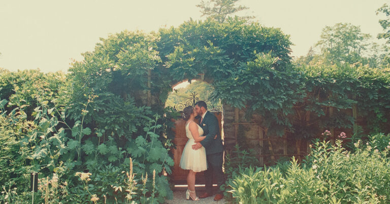 Sarah + Shaun | On Film | Beatrix Ferrand Garden at Bellefield | Hyde Park, New York
